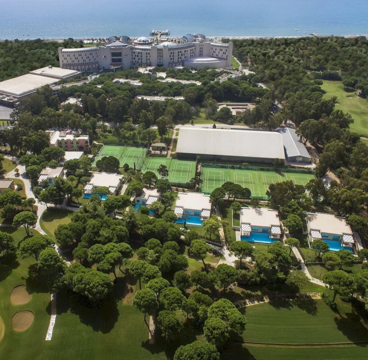 FOTO Sejur în paradis! Steaua și-a stabilit cantonamentul într-un complex hotelier din Belek construit în 2013, care a costat 100 de milioane de euro