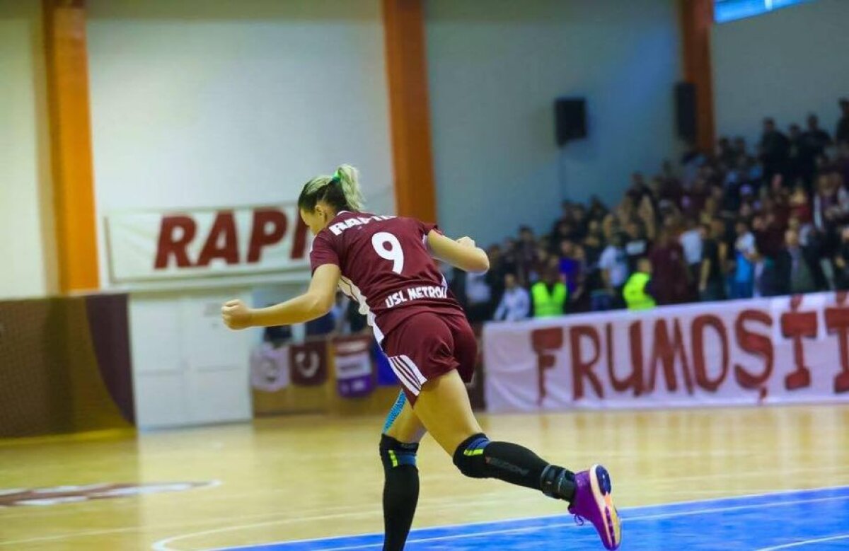 GALERIE FOTO Ea e cea mai sexy handbalistă din România » Imagini incendiare cu Andreea Trăilă