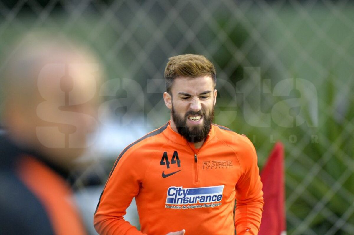 GALERIE FOTO Doi steliști au surprins la meciul cu Vardar! Apariții de senzație în stilul lui Lionel Messi :)