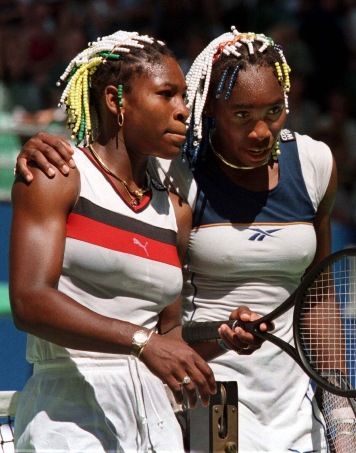 Finală retro » Serena și Venus Williams își vor disputa trofeul de la Australian Open, la 16 ani distanța de la prima lor confruntare într-o finală de Mare Șlem