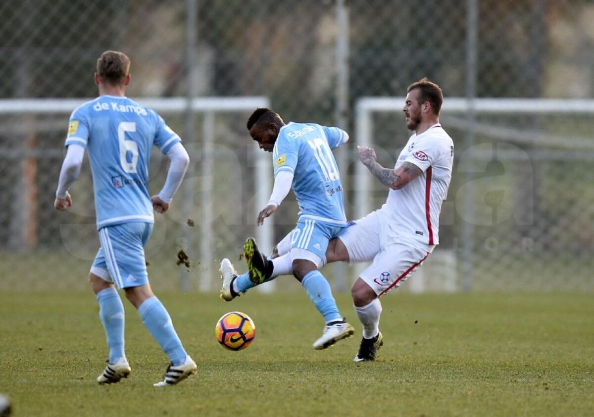 FOTO Coafura unui adversar, subiect de glumă pentru Gabi Tamaș în meciul cu Slovan: "Bravo, ești de-al nostru"