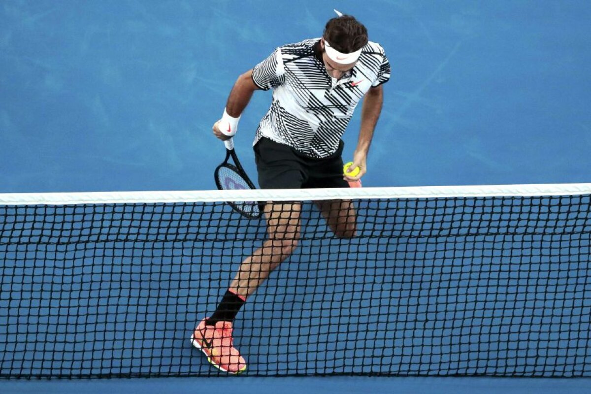 FOTO » CAMPION ABSOLUT! Roger Federer triumfă la Australian Open după un meci EPIC în fața lui Rafael Nadal! Elvețianul ajunge la 18 Grand Slam-uri