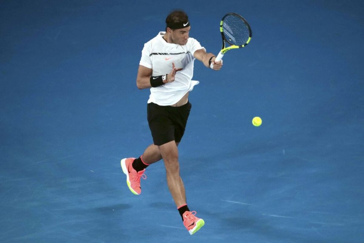 FOTO » CAMPION ABSOLUT! Roger Federer triumfă la Australian Open după un meci EPIC în fața lui Rafael Nadal! Elvețianul ajunge la 18 Grand Slam-uri