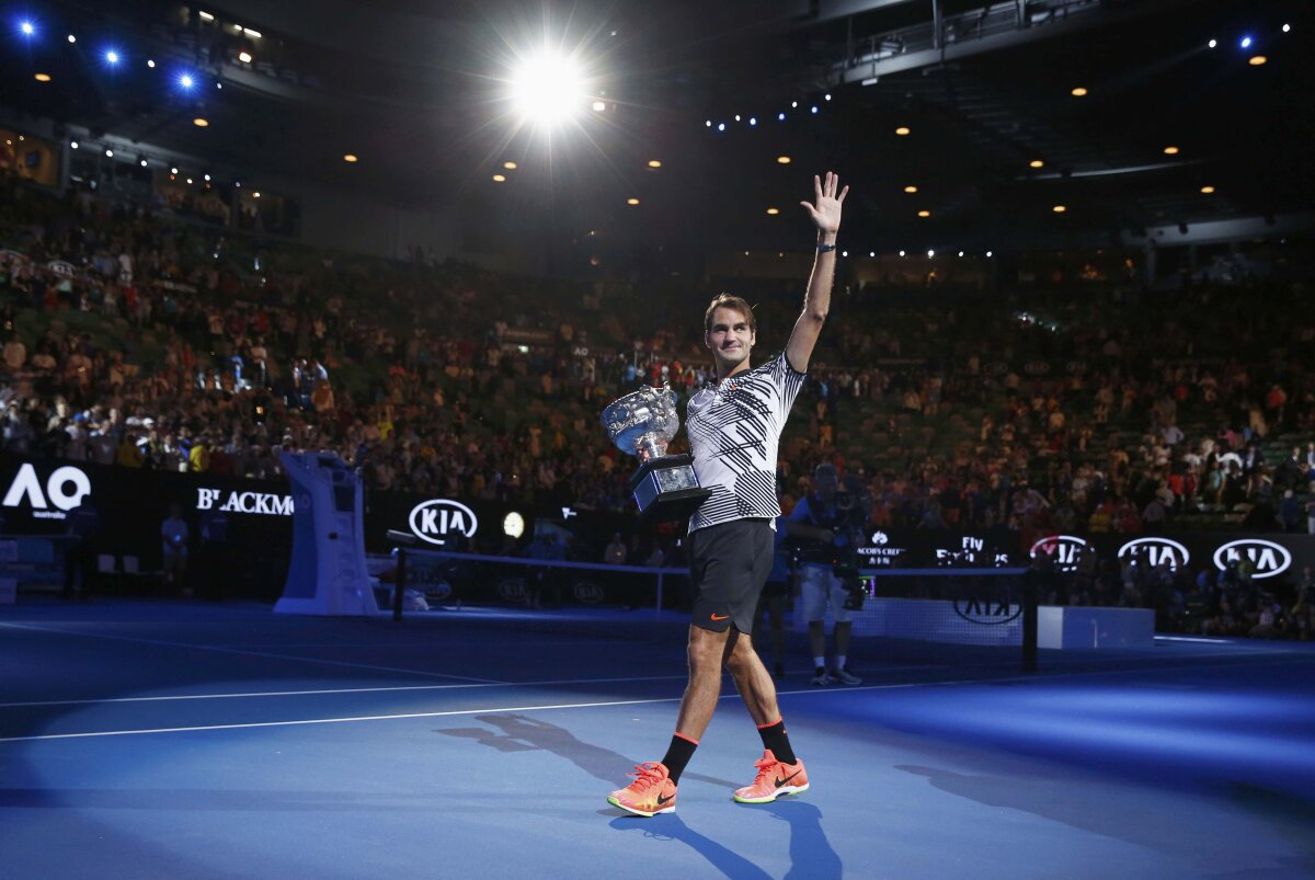 GALERIE FOTO Cele mai tari 25 de imagini de la finala Federer - Nadal » Momente emoționante cu Roger în lacrimi