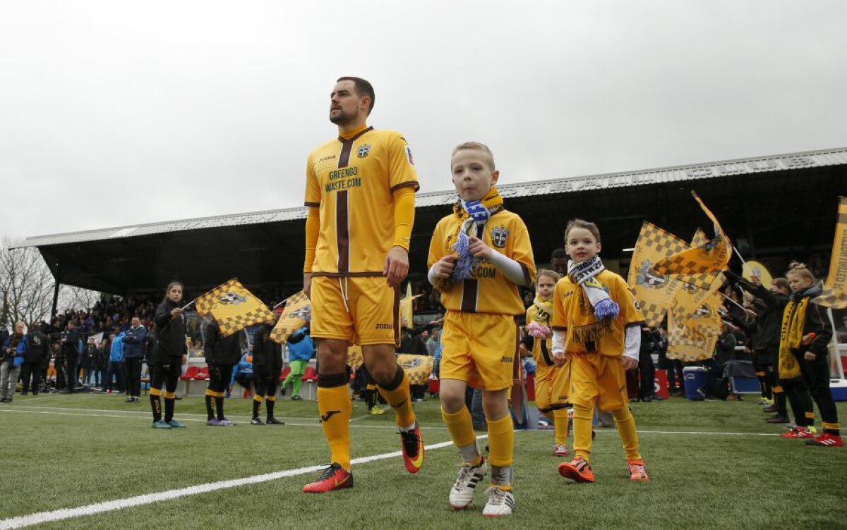 VIDEO+FOTO Surpriză de proporții în Cupa Angliei! O echipă promovată în Liga a 5-a a învins-o pe Leeds » Spectacol la finalul meciului