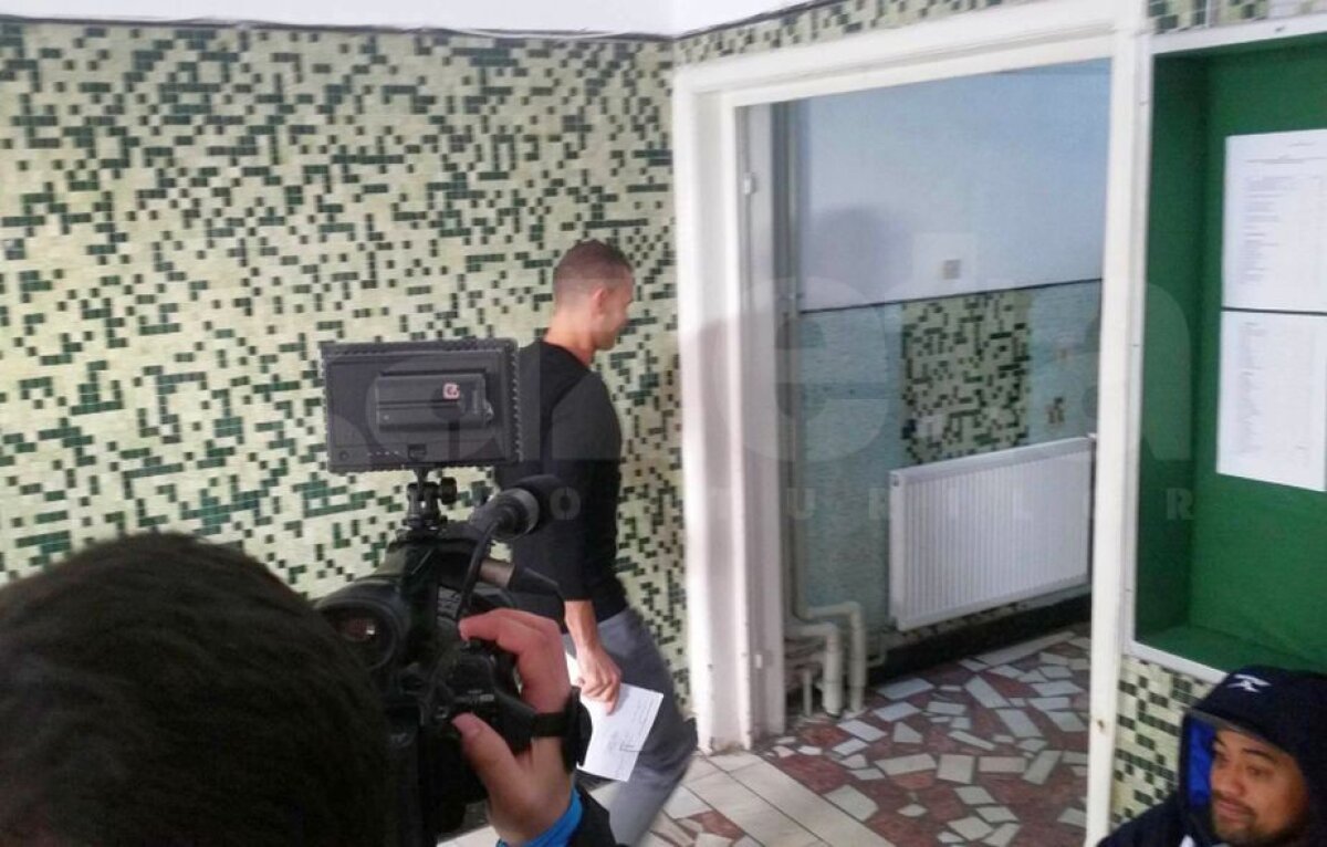 OFICIAL Bawab a semnat ACUM cu Dinamo! Detaliile contractului