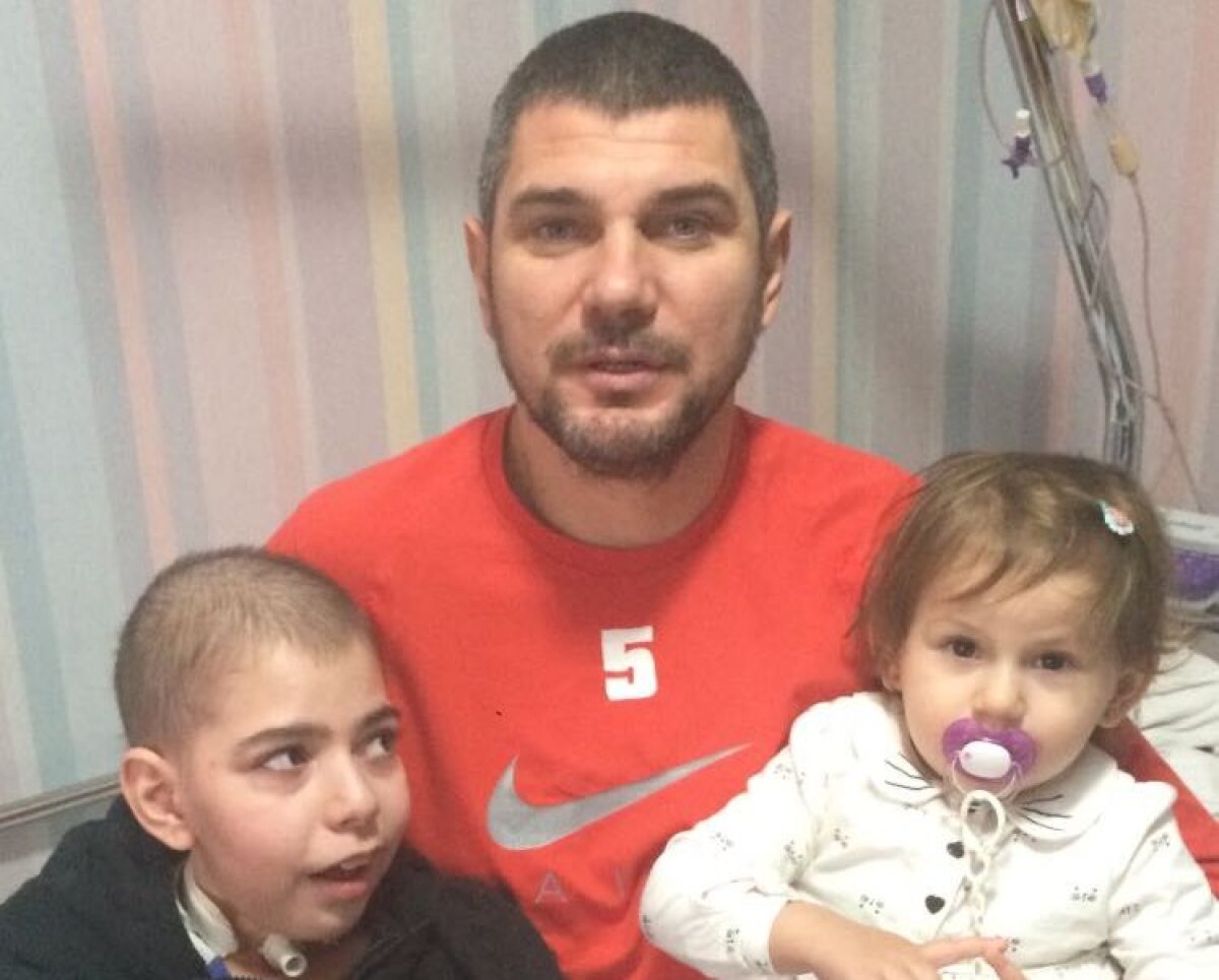 Primii paşi » Denis Paşcovici, copilul care a trecut prin 13 intervenţii pe creier, în urma unei tumori şi a unui atac cerebral, reuşeşte, sprijinit de părinţi, să păşească iar
