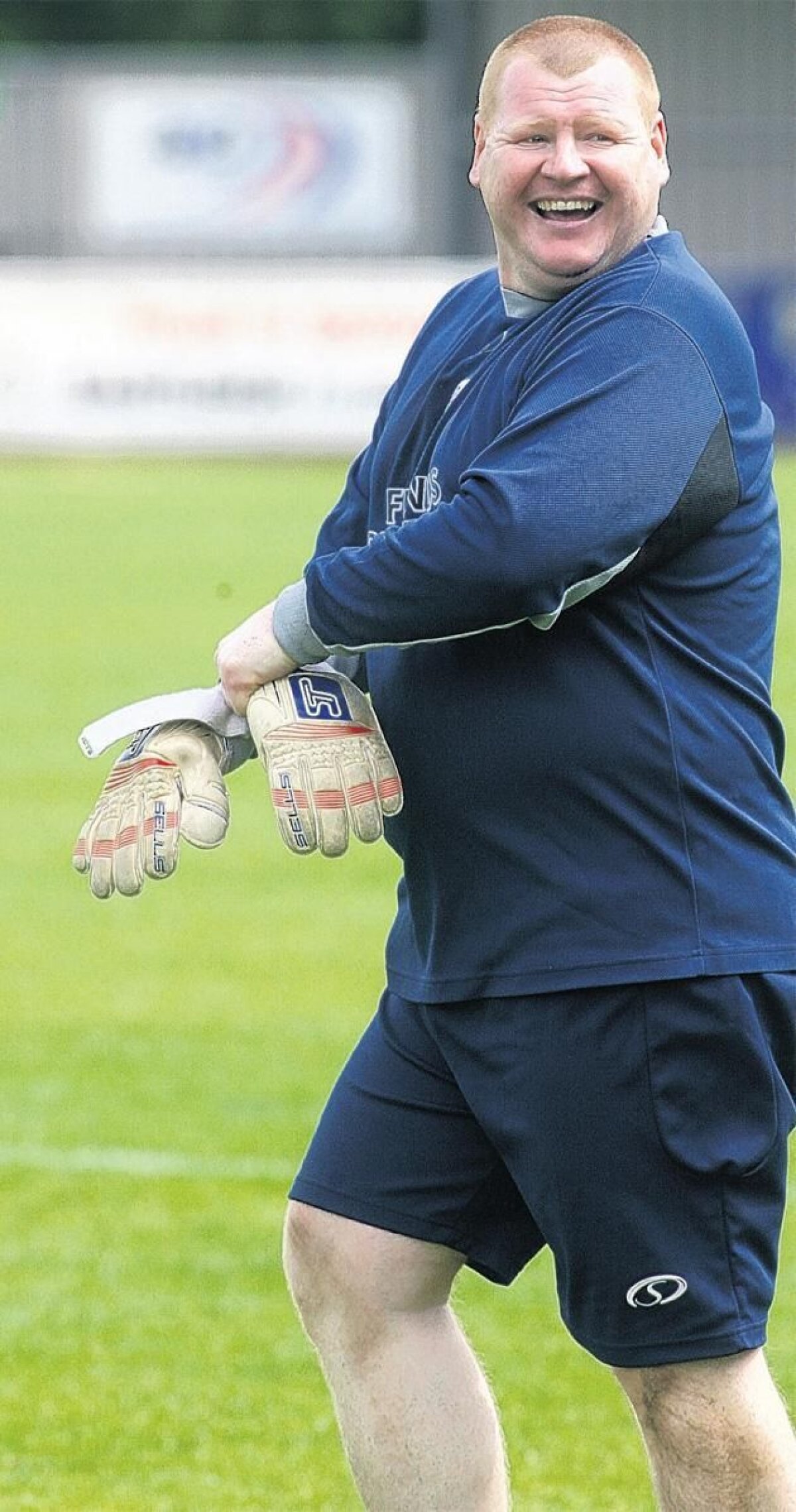 Umple poarta! Arsenal l-ar putea avea în față în ”optimile” Cupei pe Wayne Shaw