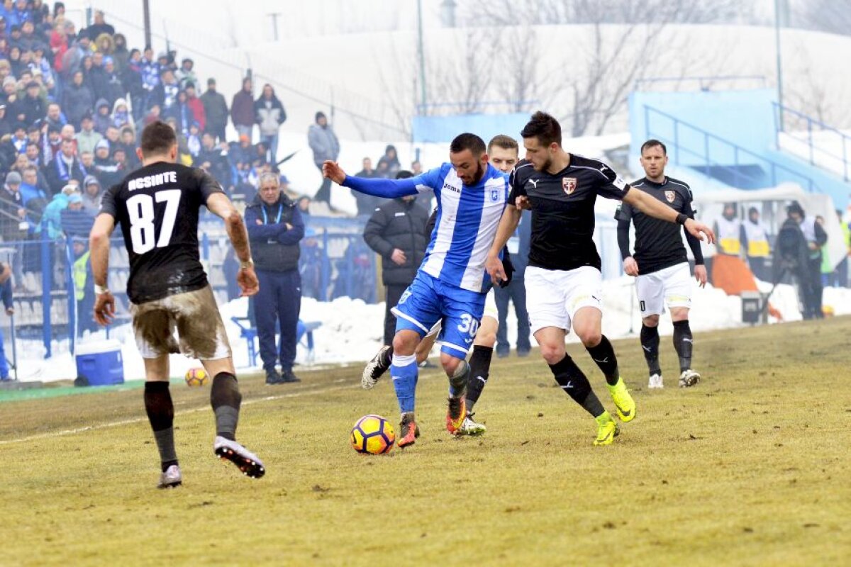 FOTO + VIDEO » Oltenii au făcut scor contra lui FC Voluntari » Premieră pentru CS U