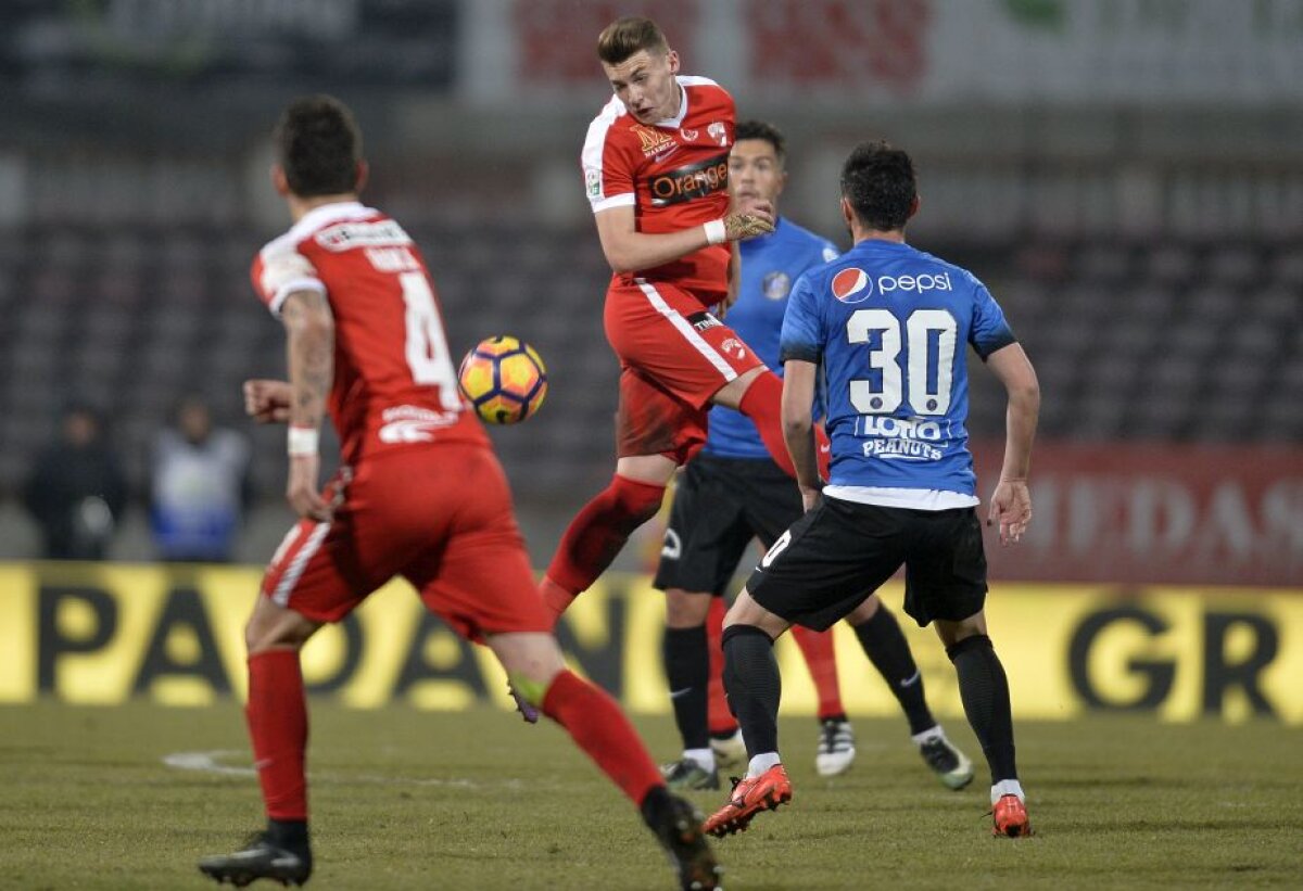 VIDEO+FOTO Viitorul e prezent! Trupa lui Hagi revine spectaculos, o bate pe Dinamo în "Groapă" și devine prima echipă calificată în play-off!