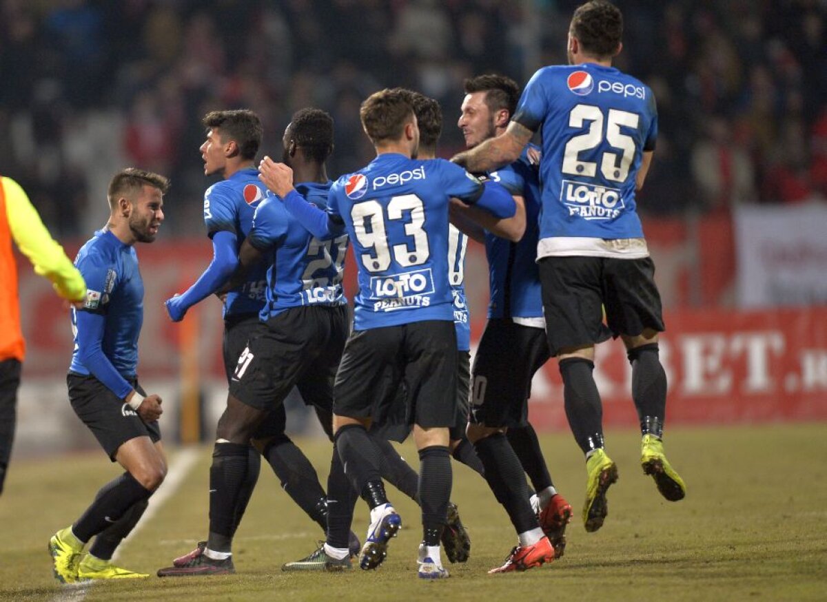 VIDEO+FOTO Viitorul e prezent! Trupa lui Hagi revine spectaculos, o bate pe Dinamo în "Groapă" și devine prima echipă calificată în play-off!