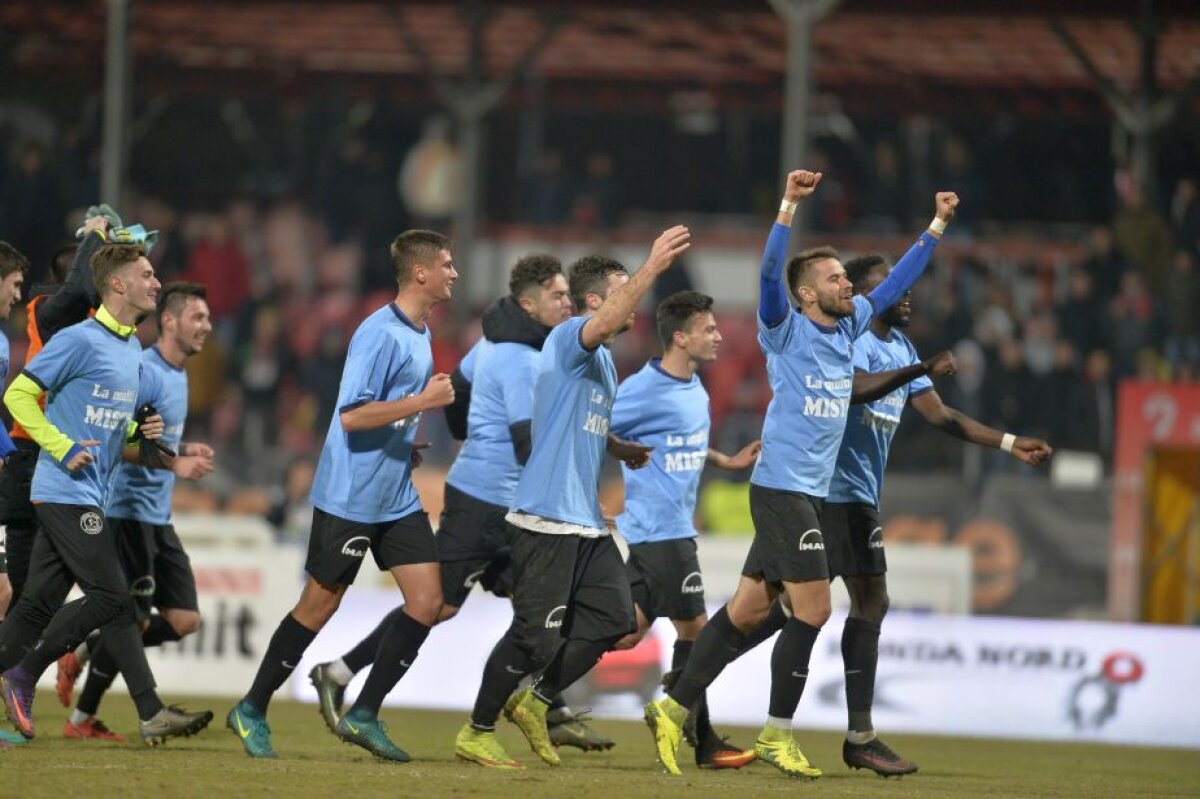 VIDEO+FOTO Viitorul e prezent! Trupa lui Hagi revine spectaculos, o bate pe Dinamo în "Groapă" și devine prima echipă calificată în play-off!