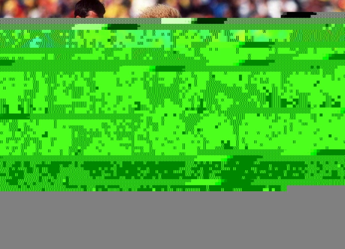 GALERIE FOTO Regele Gică Hagi a ajuns la 52 de ani! Cele mai frumoase imagini + 10 lucruri inedite