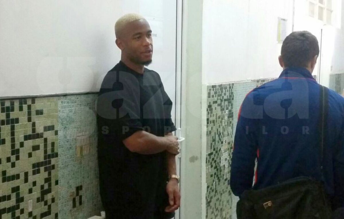 UPDATE / VIDEO + FOTO Primele imagini cu noua achiziție a lui Dinamo la București » "Prince Akeem" a trecut vizita medicală! :D Apariție extravagantă la INMS