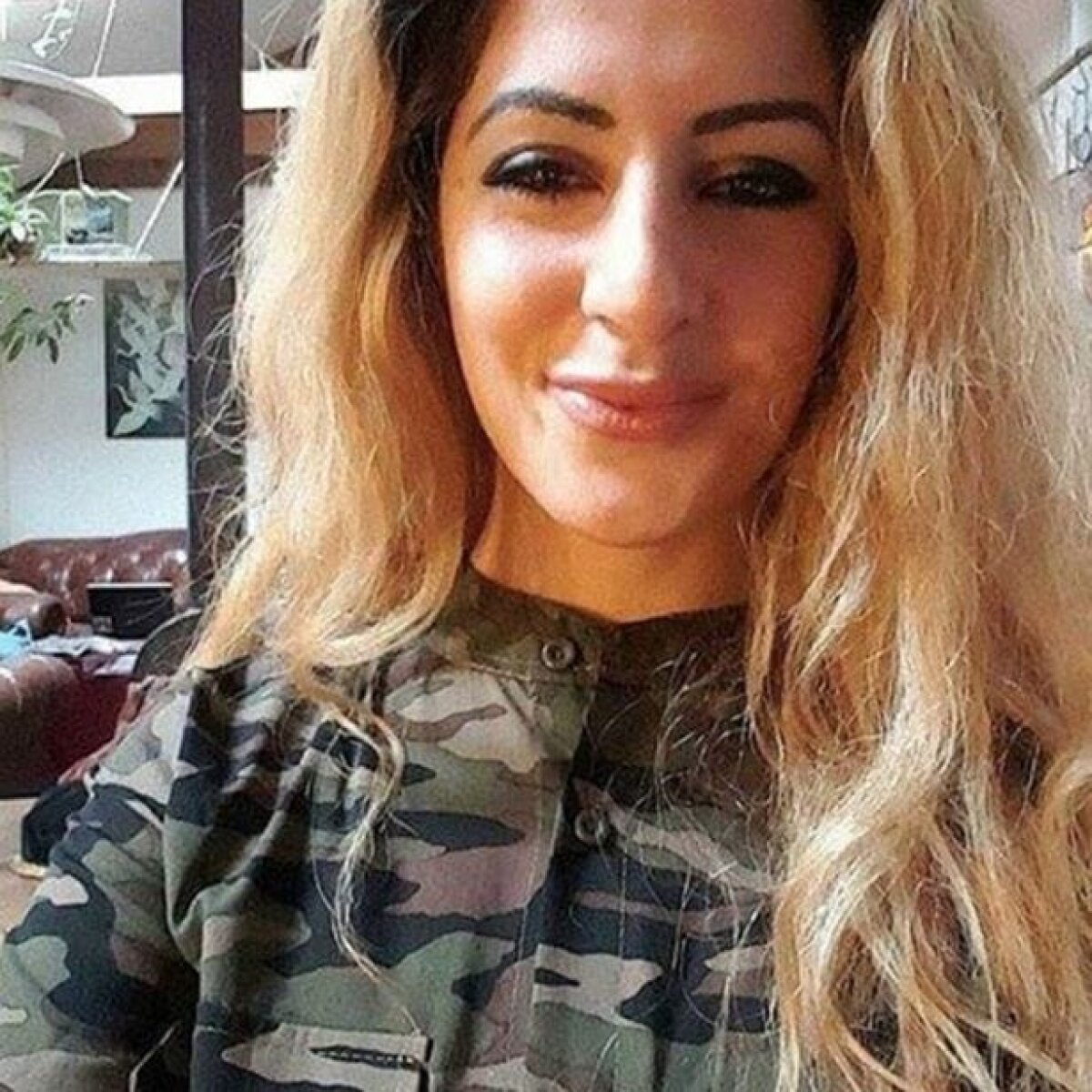 FOTO INCREDIBIL! O studentă a ucis 100 militanți ISIS și are pe cap o recompensă de 1 milion de dolari