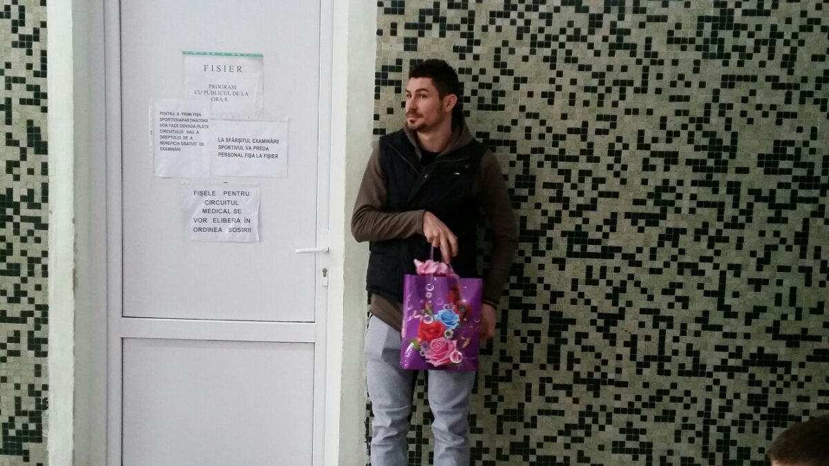 EXCLUSIV VIDEO Imagini de la vizita medicală a lui Pleașcă. Cum se prezintă jucătorul care "este peste Enache și Bălașa"