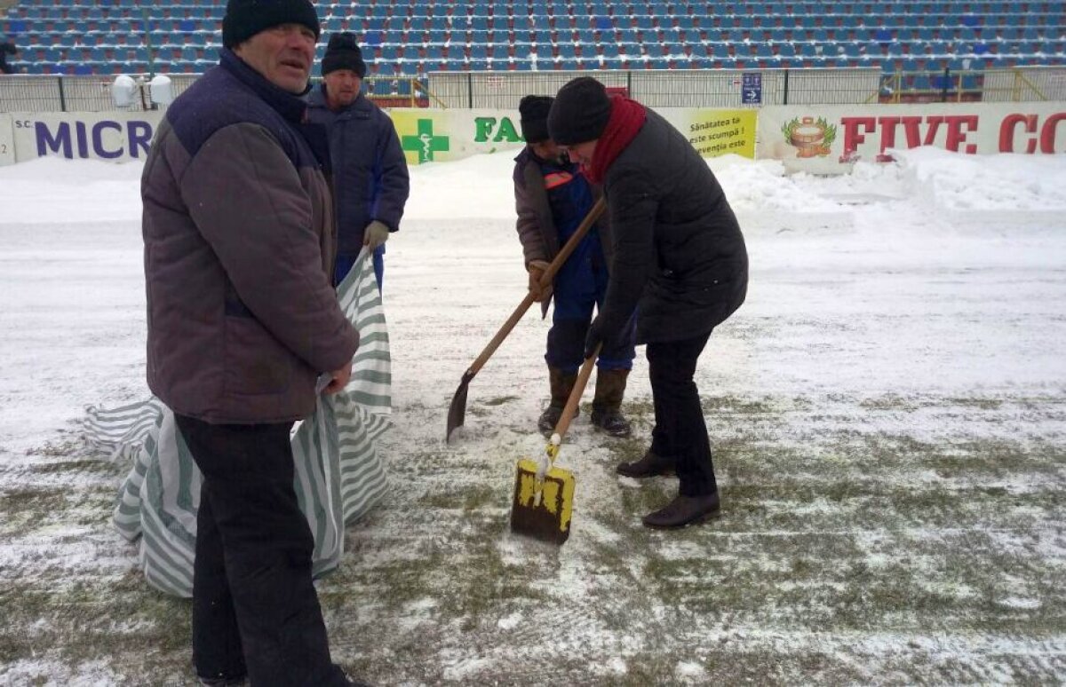 GALERIE FOTO Mobilizare încredibilă la stadion! Finanțatorul a sărit în ajutorul celor de la Primărie: "Ne batem joc de fotbal"