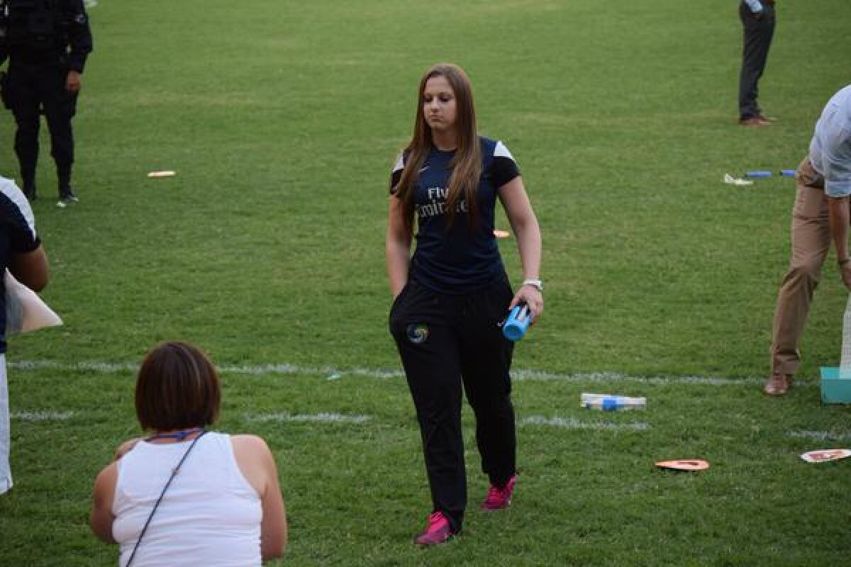 VIDEO & FOTO Alyssa, preparatorul fizic după care suspină toți bărbații!