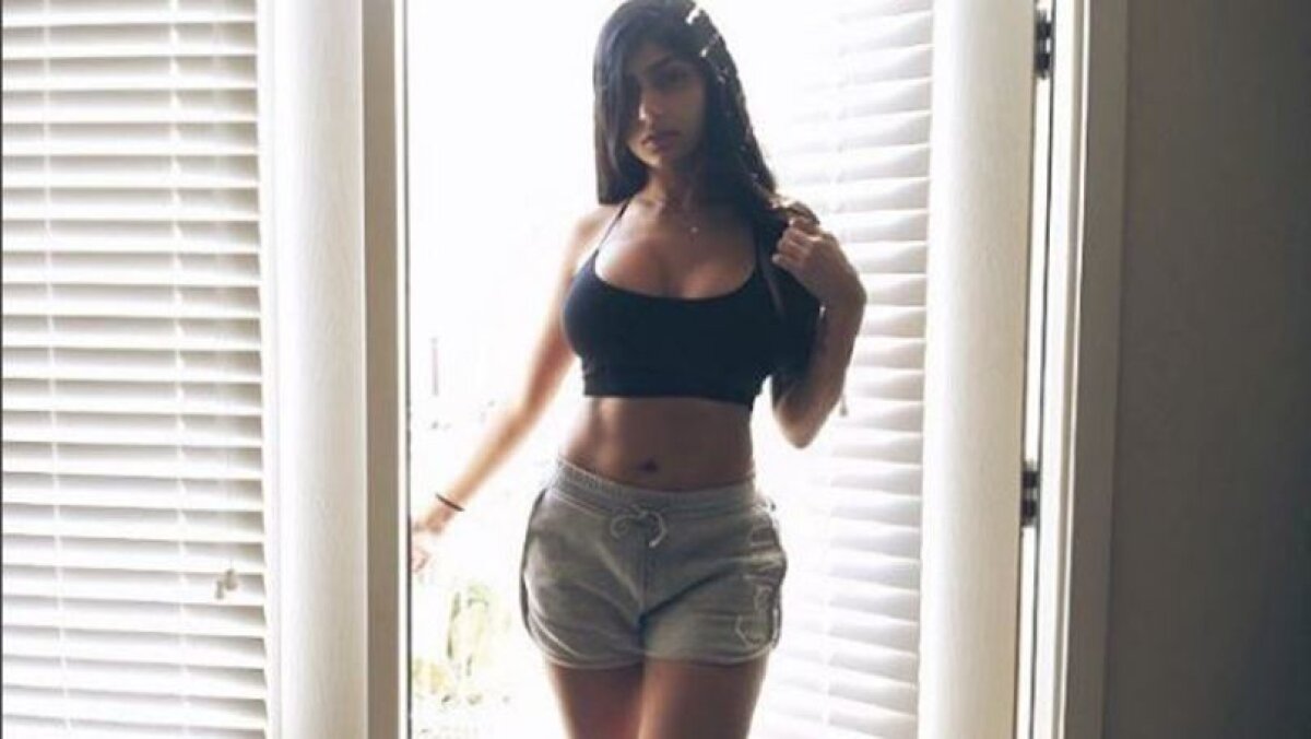 FOTO Mia Khalifa, agățată pe net: ”Recunoștință pentru un tip special care știe cum să ceară un anal”