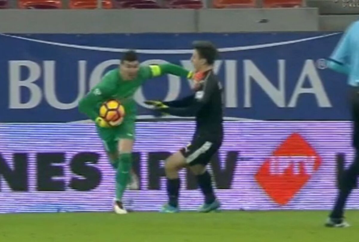 FOTO Chivulete a aprins meciul! Două penalty-uri date în 6 minute în Steaua - FC Voluntari » Proteste la final