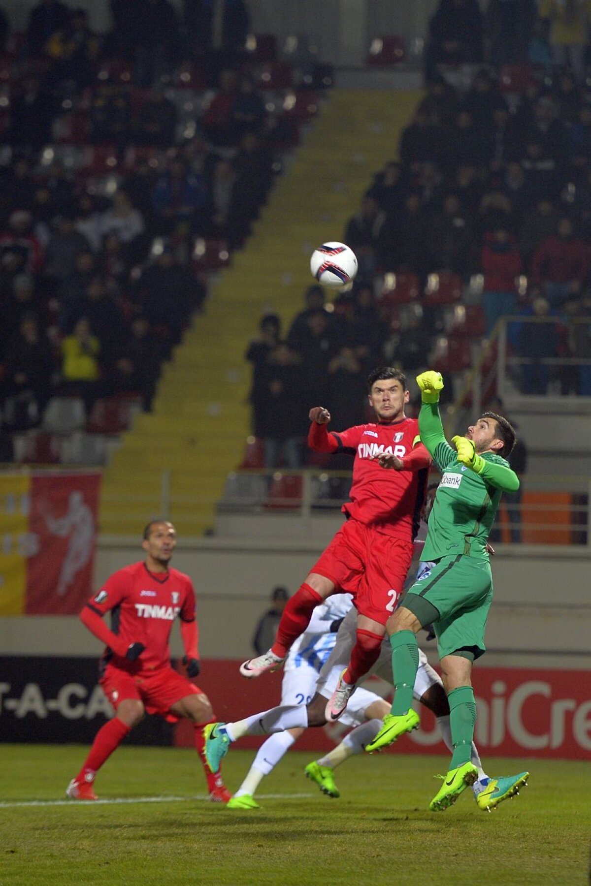 VIDEO+FOTO Astra salvează o remiză în ultimul minut cu Genk după un meci spectaculos, cu 4 goluri! Returul este peste o săptămână