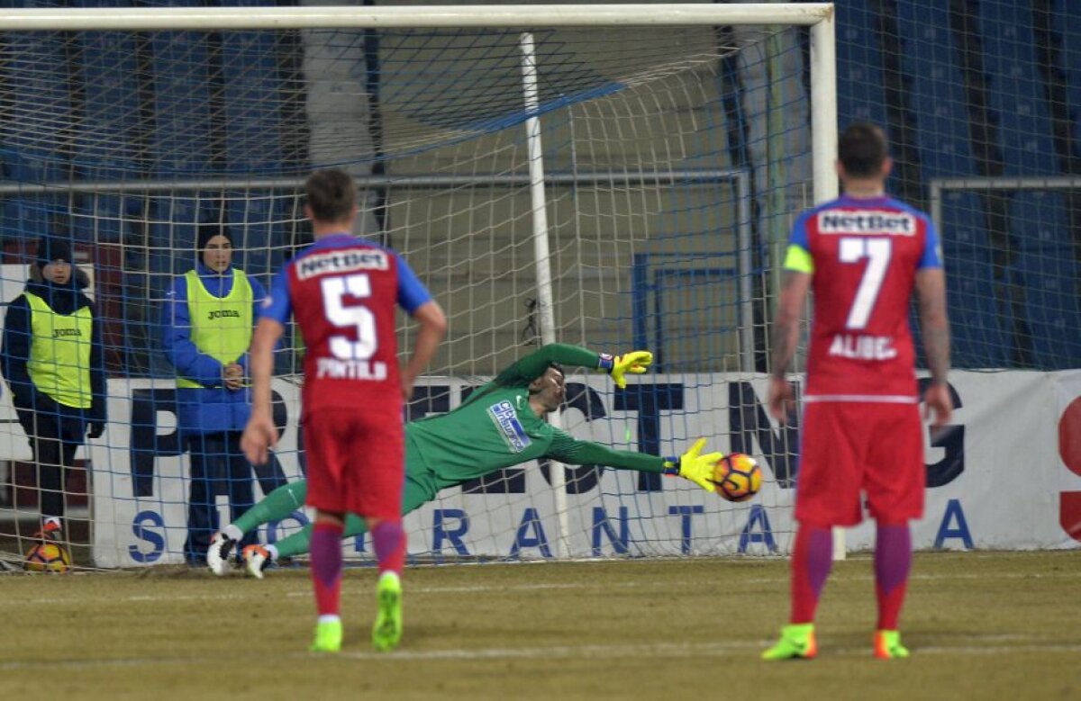 FOTO și VIDEO Victoria renegaților » Steaua câștigă la Severin cu CS U Craiova grație golurilor lui Pintilii și Enache