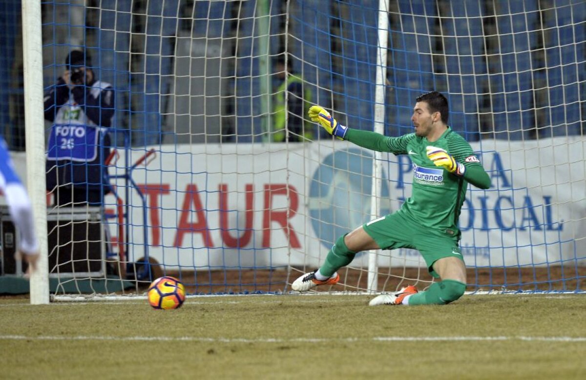 FOTO și VIDEO Victoria renegaților » Steaua câștigă la Severin cu CS U Craiova grație golurilor lui Pintilii și Enache