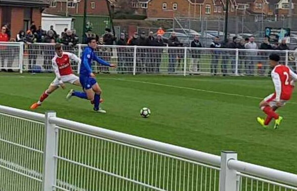 FOTO Pașcanu l-a învins pe Dragomir » Viitorii lideri ai României au fost integraliști în Leicester - Arsenal