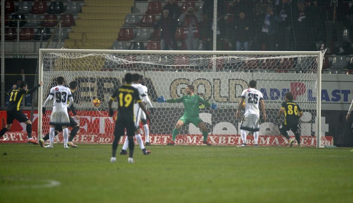 VIDEO Mută Şumudică! Şah-mat la Rege! Astra a controlat meciul, 1-0, iar Viitorul a demonstrat încă o dată că e incapabilă să-şi menţină nivelul ridicat cu echipele de top