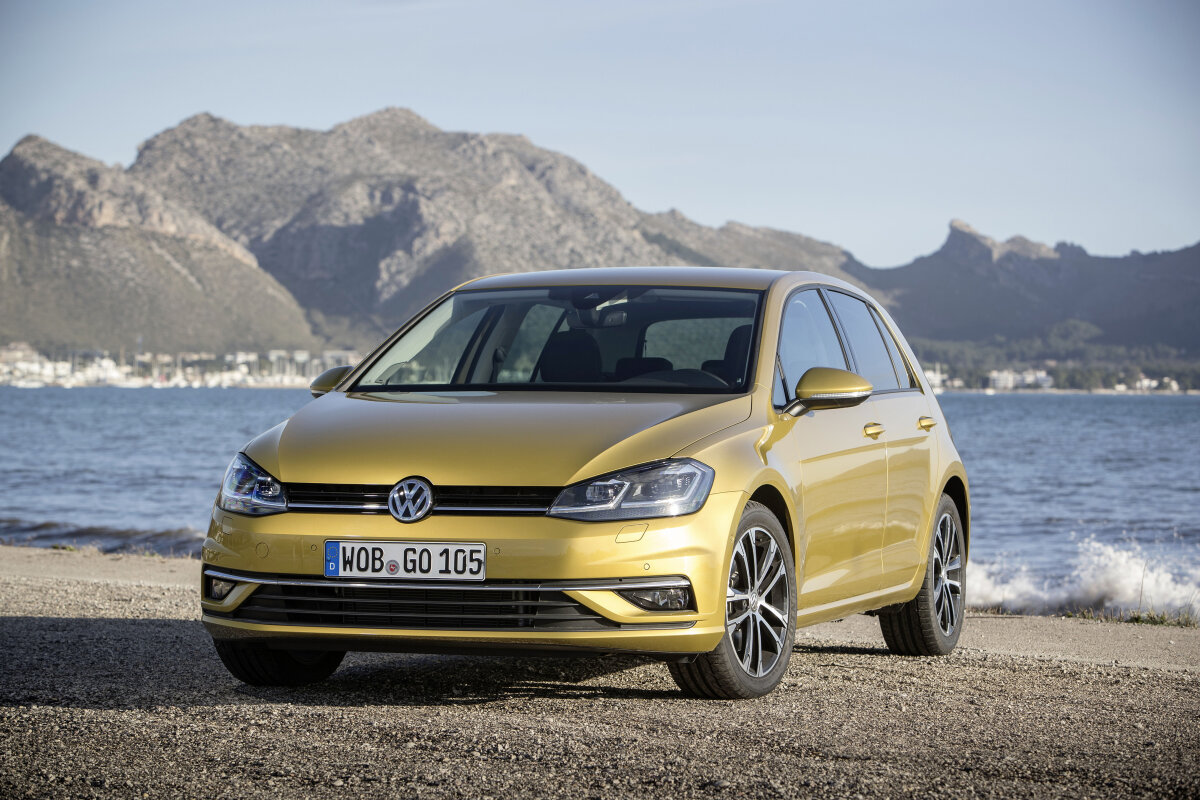 GALERIE FOTO + VIDEO » VW Golf VII s-a primenit » Cum arată, cât costă, cum stă la tehnologie și motorizări