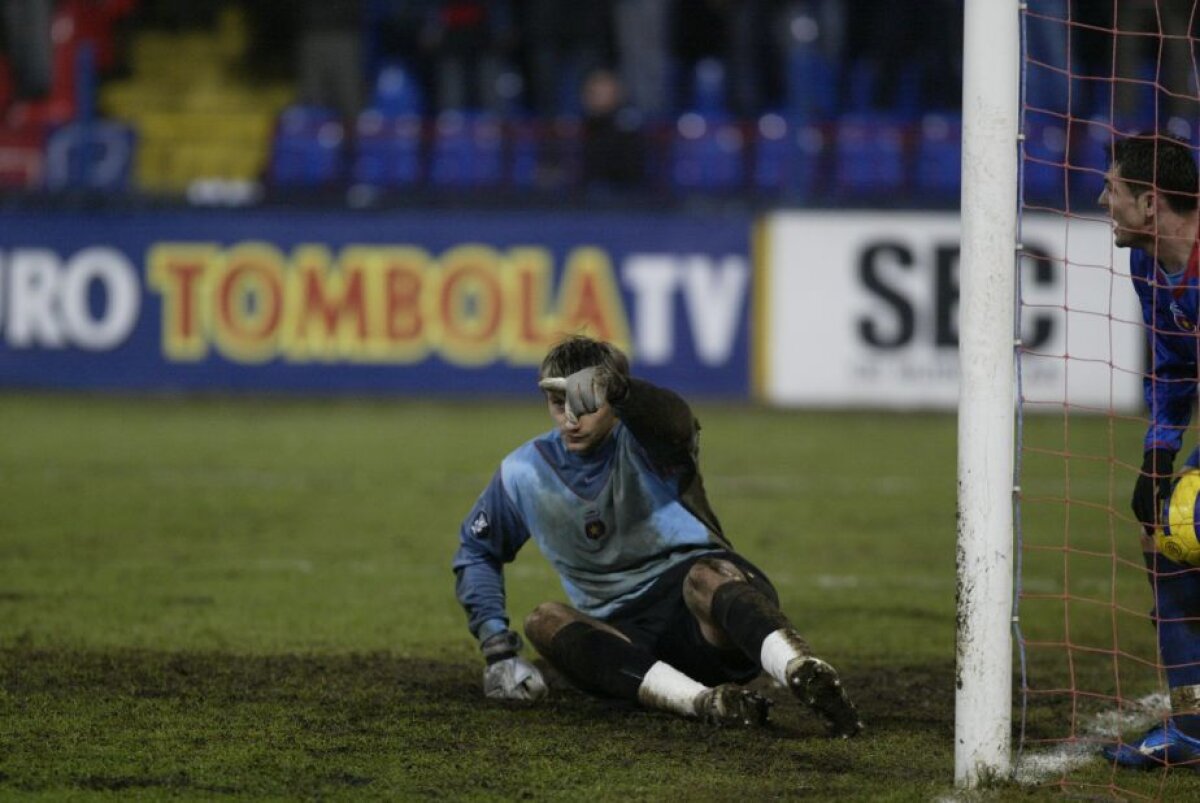 GALERIE FOTO 24 februarie, dată cu semnificații importante pentru Steaua! 12 ani de la supermeciul cu Valencia » 50 de imagini de colecție din arhiva GSP