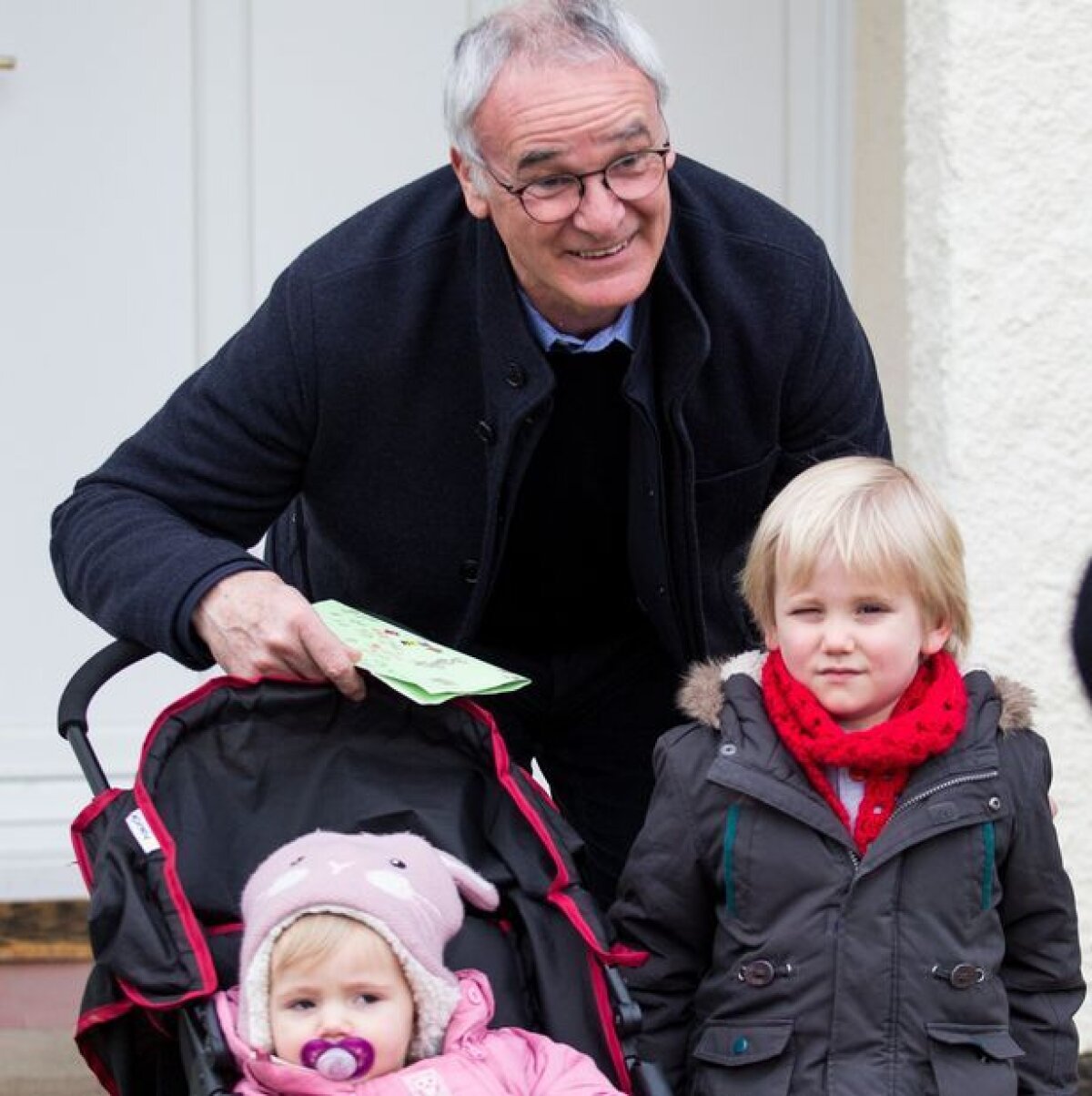 Pelerinaj la casa lui ”Re Claudio” » Suporterii Leicester nu acceaptă demiterea lui Ranieri