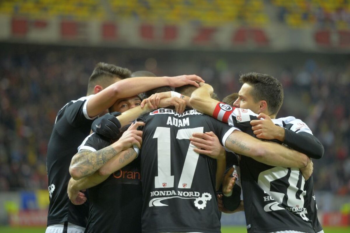 VIDEO + FOTO Dinamo bate CS U Craiova, 2-1 și face un pas uriaș spre play-off! "Câinii" stau acum la mâna Stelei