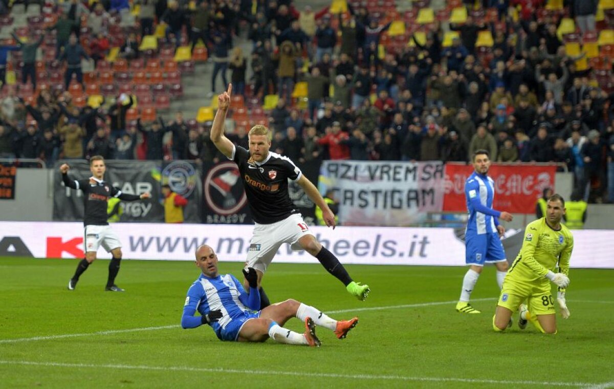 VIDEO + FOTO Dinamo bate CS U Craiova, 2-1 și face un pas uriaș spre play-off! "Câinii" stau acum la mâna Stelei