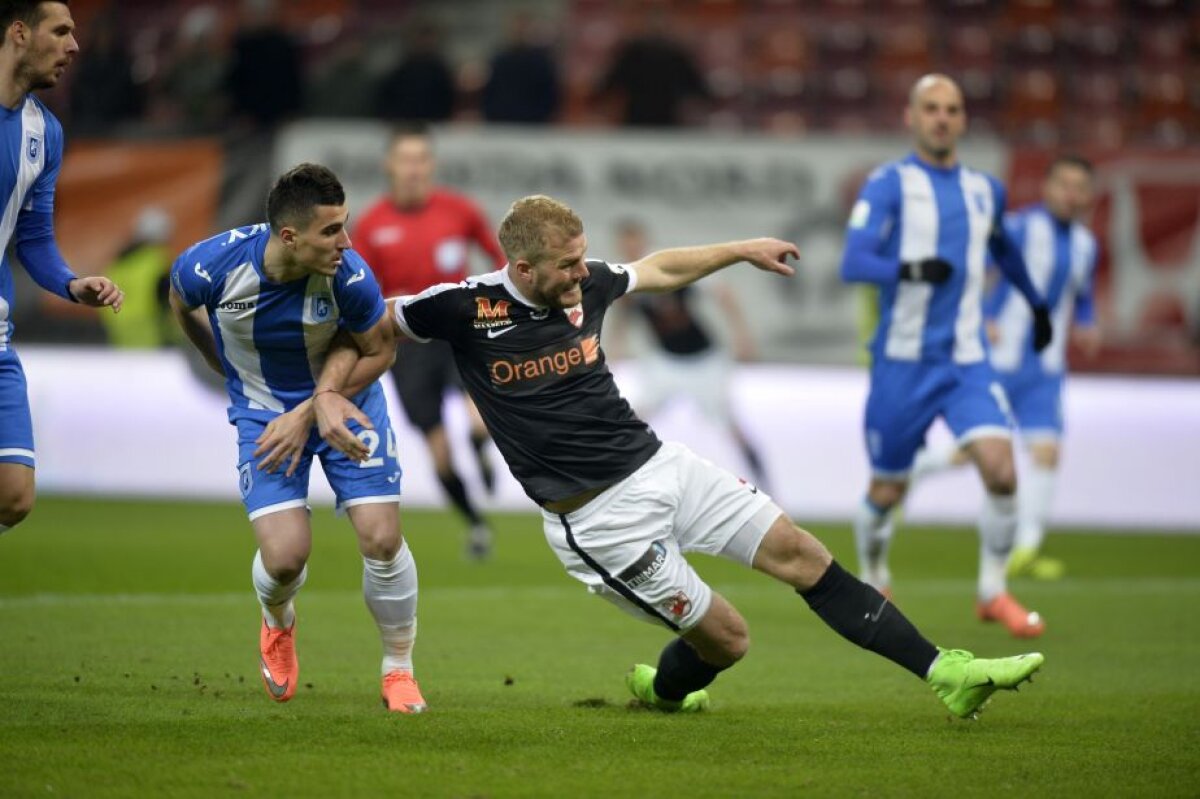 VIDEO + FOTO Dinamo bate CS U Craiova, 2-1 și face un pas uriaș spre play-off! "Câinii" stau acum la mâna Stelei