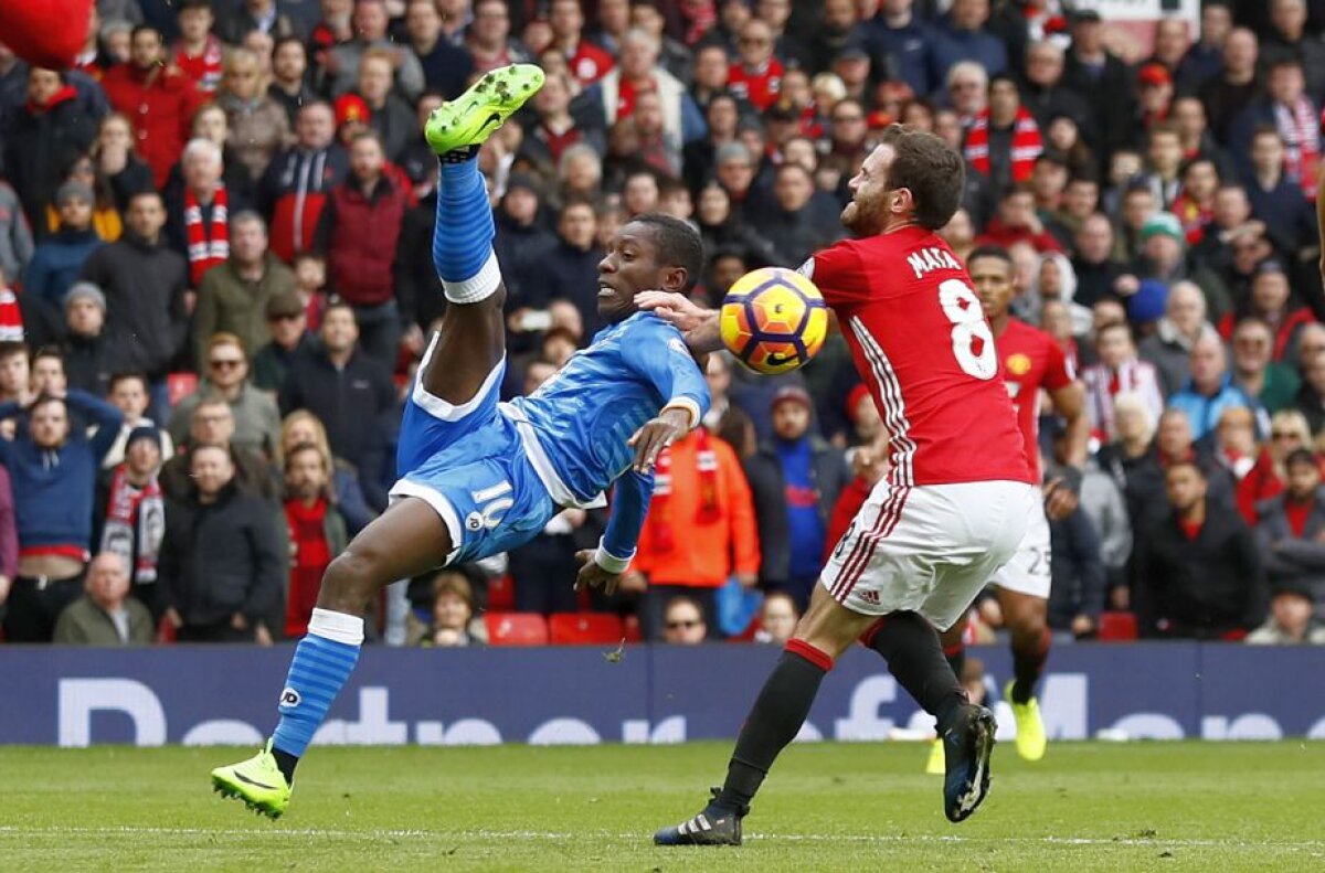 FOTO și VIDEO United, REMIZĂ ÎNCINSĂ cu Bournemouth » Zlatan a fost călcat pe cap de adversari și a ratat un penalty!