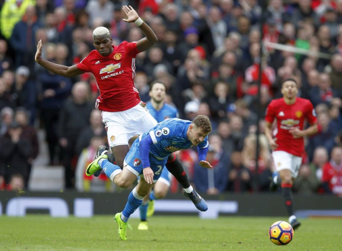 FOTO și VIDEO United, REMIZĂ ÎNCINSĂ cu Bournemouth » Zlatan a fost călcat pe cap de adversari și a ratat un penalty!