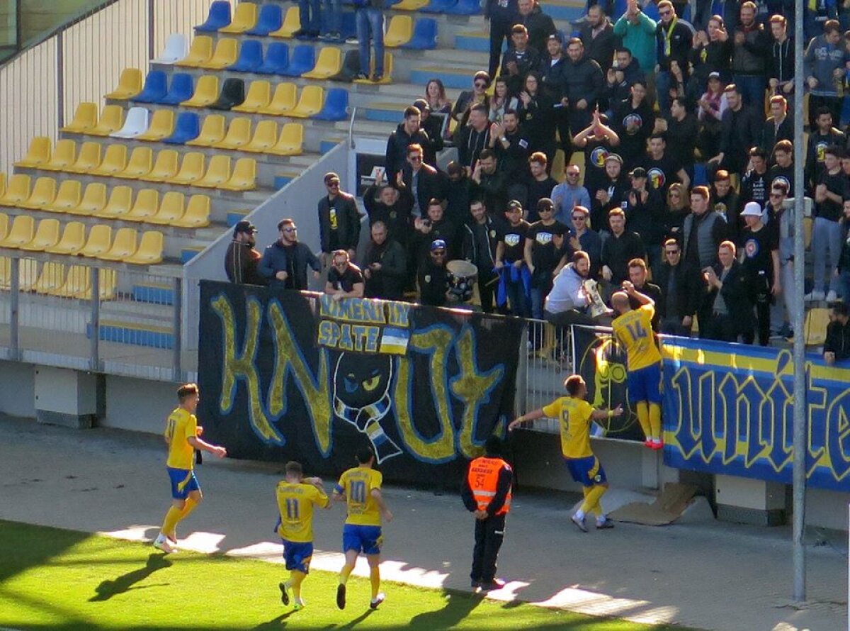 VIDEO + FOTO Peste 5000 de oameni la meciul Petrolului cu AS Păulești! Imagini de la Ploiești și statistica prin care umilește Liga 1 