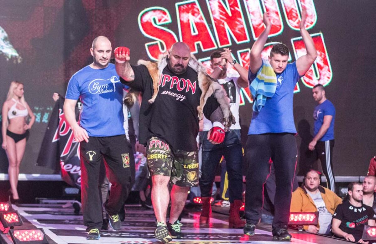 Uite cine dansează :) Un luptător de la categoria supergrea va participa la un show TV