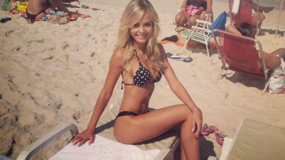 FOTO Noua zeiţă a ringului e absolut spectaculoasă! E prietenă cu Neymar şi are forme de invidiat