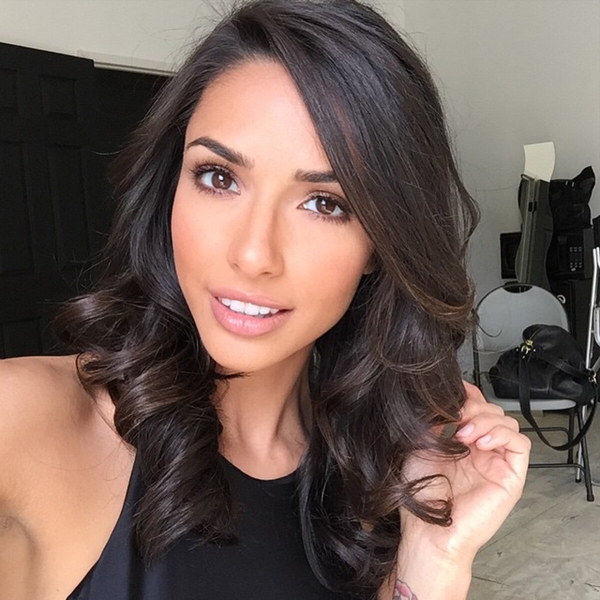 FOTO Michelle la balon! E pasionată de fitness, dar şi-a încercat norocul şi la fotbal