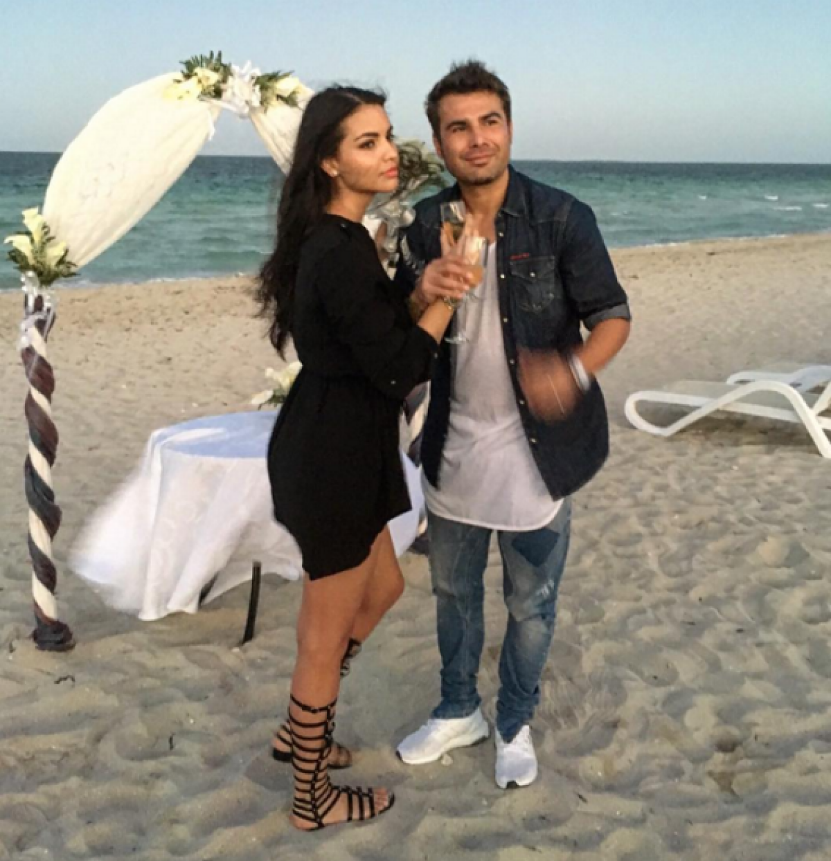 FOTO Mămica Mutu » Sandra pozează sexy și când e însărcinată