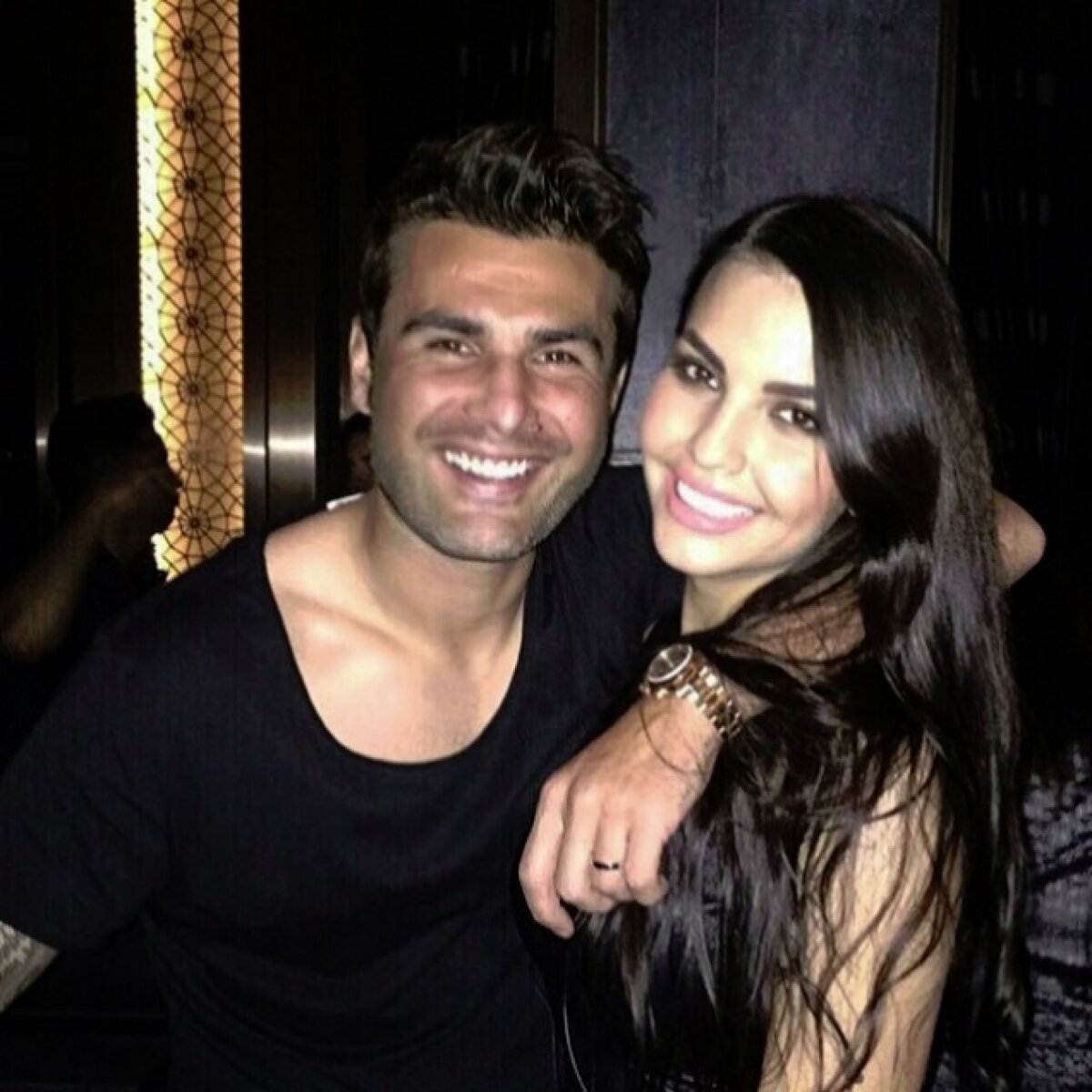 FOTO Mămica Mutu » Sandra pozează sexy și când e însărcinată