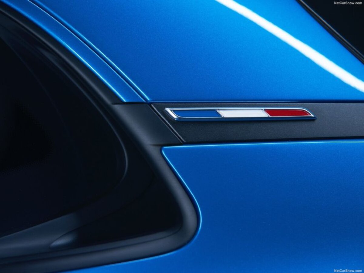 VIDEO + FOTO Ce revenire spectaculoasă! Alpine A110 a fost readus la viață