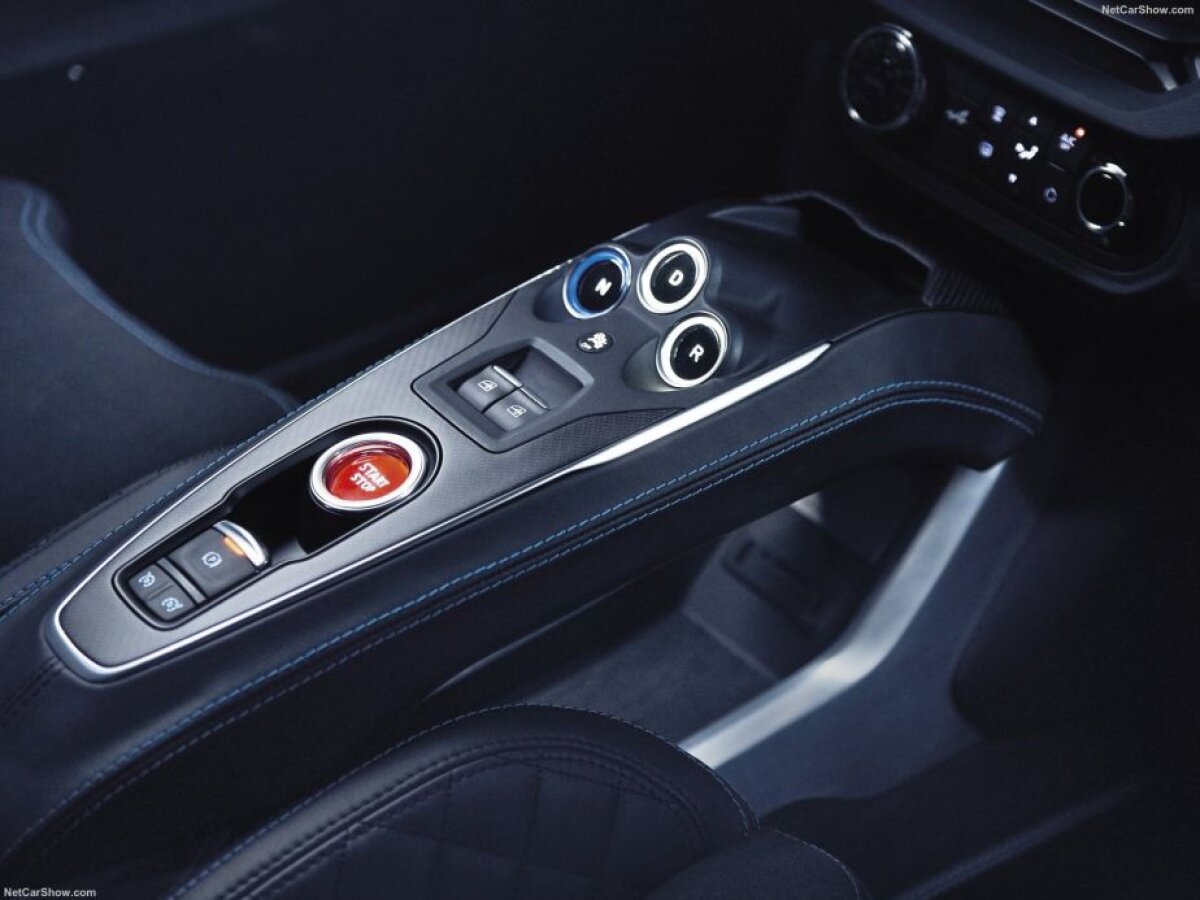 VIDEO + FOTO Ce revenire spectaculoasă! Alpine A110 a fost readus la viață