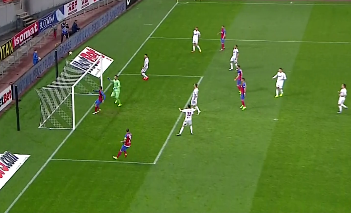 FOTO De mult n-ați mai văzut așa ceva! A ratat din doi metri cu poarta goală în Steaua - CFR