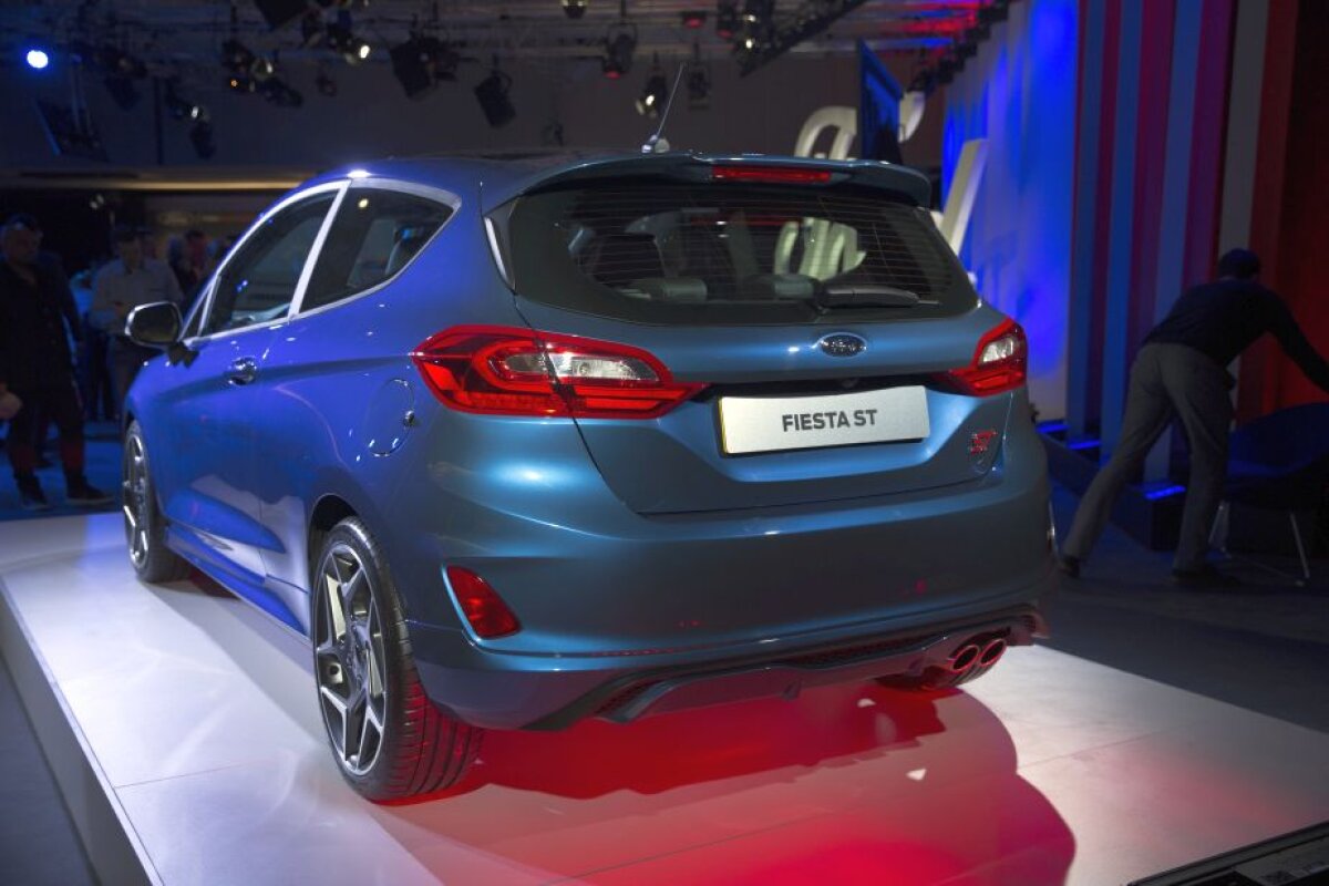 FOTO și VIDEO Ford Fiesta ST, mașina cu motor în 3 cilindri și 200 CP