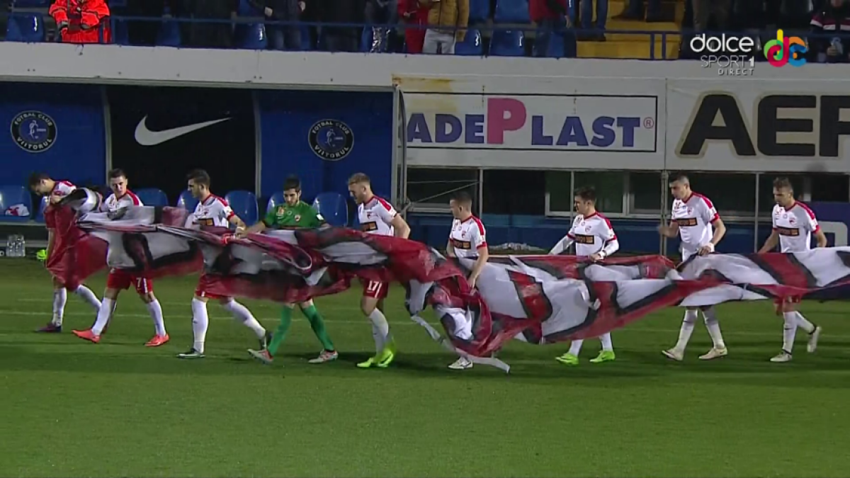 GALERIE FOTO Moment neașteptat la Viitorul - Dinamo! Jucătorii lui Contra au surprins când au ieșit de la cabine, după pauză