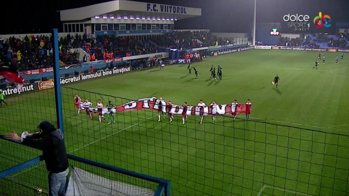 GALERIE FOTO Moment neașteptat la Viitorul - Dinamo! Jucătorii lui Contra au surprins când au ieșit de la cabine, după pauză