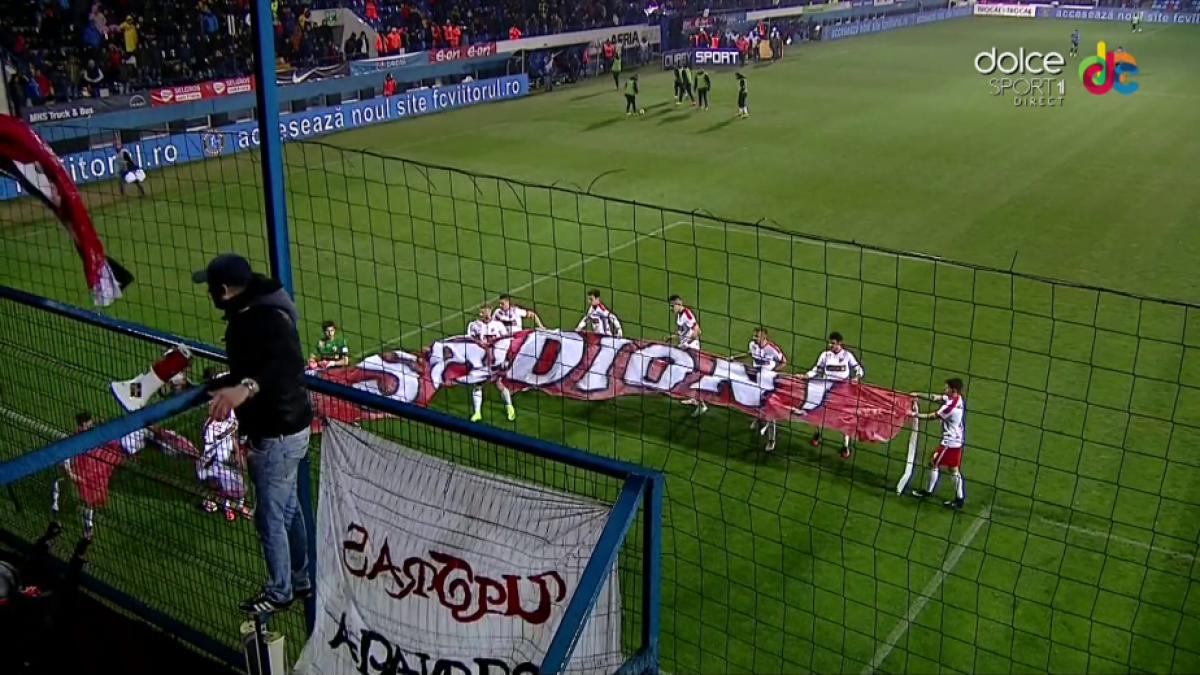 GALERIE FOTO Moment neașteptat la Viitorul - Dinamo! Jucătorii lui Contra au surprins când au ieșit de la cabine, după pauză